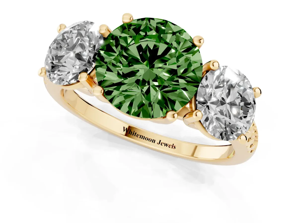 Fancy Green Three-Stone Round Cut Diamond Ring with Round Pavé Band and Prong Setting Yellow gold