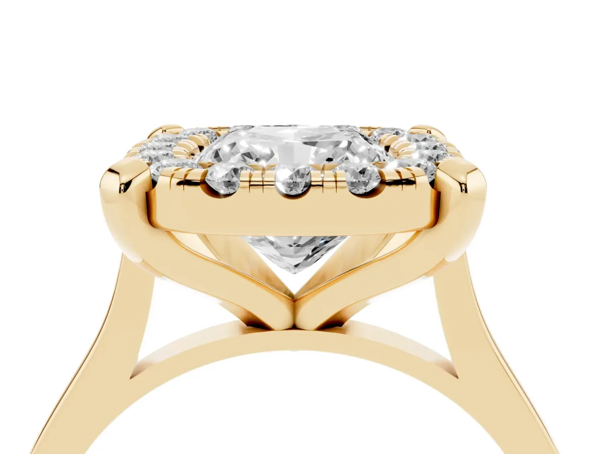 Cushion Cut Diamond Cluster Halo Solitaire with Four-Prong Setting Yellow gold