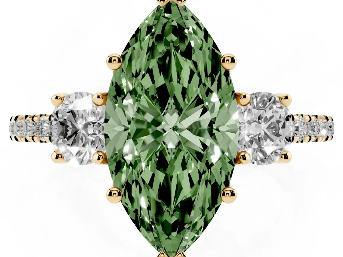 Fancy Green Three-Stone Marquise Cut Cut Diamond Pavé Band with Prong Setting Yellow gold