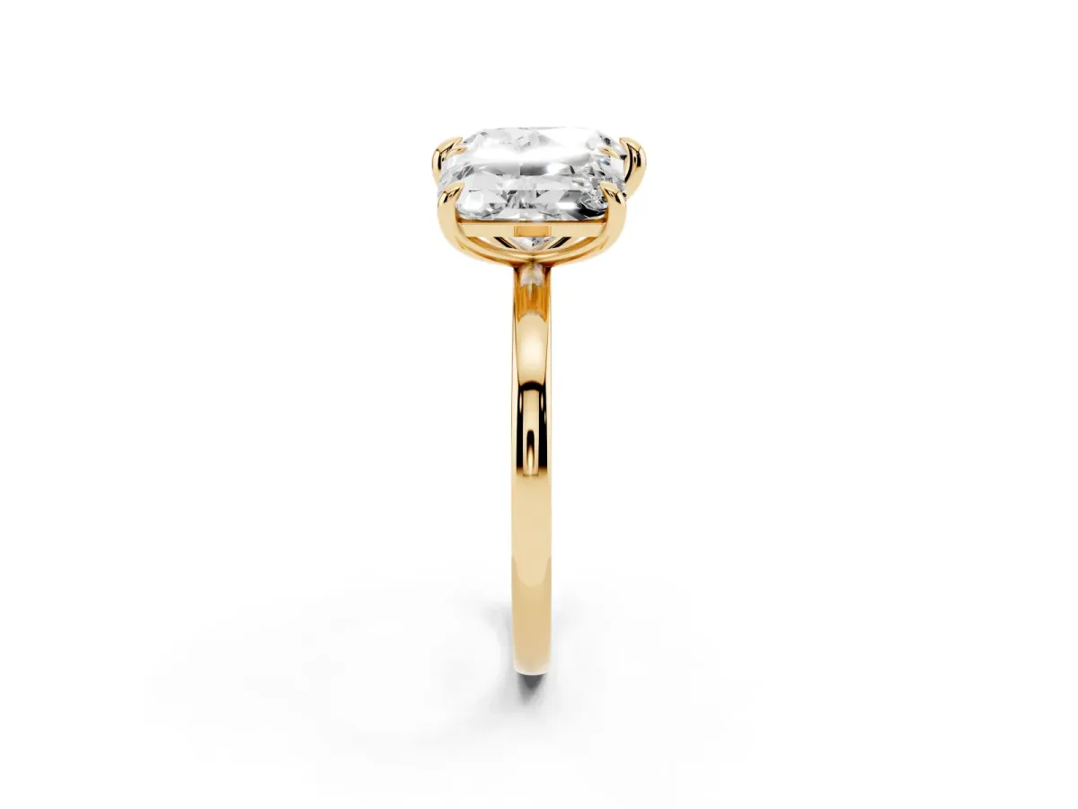 Radiant and Heart Toi Moi Ring with Prong Setting and Plain Band Yellow gold