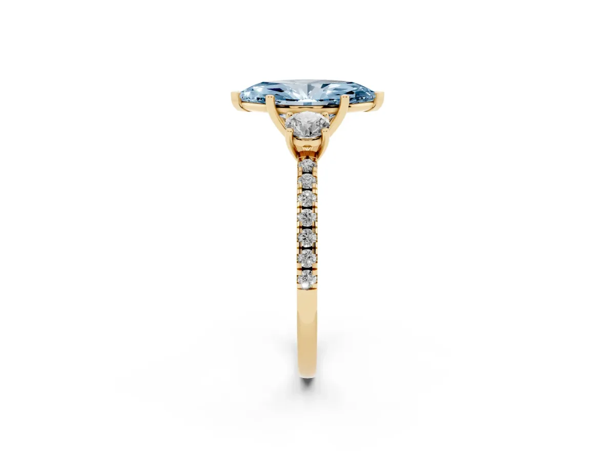 Fancy Blue Three-Stone Marquise Cut Cut Diamond Pavé Band with Prong Setting Yellow gold