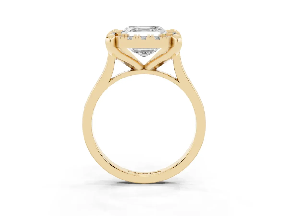 Asscher Cut Diamond Cluster Halo Solitaire with Four-Prong Setting Yellow gold
