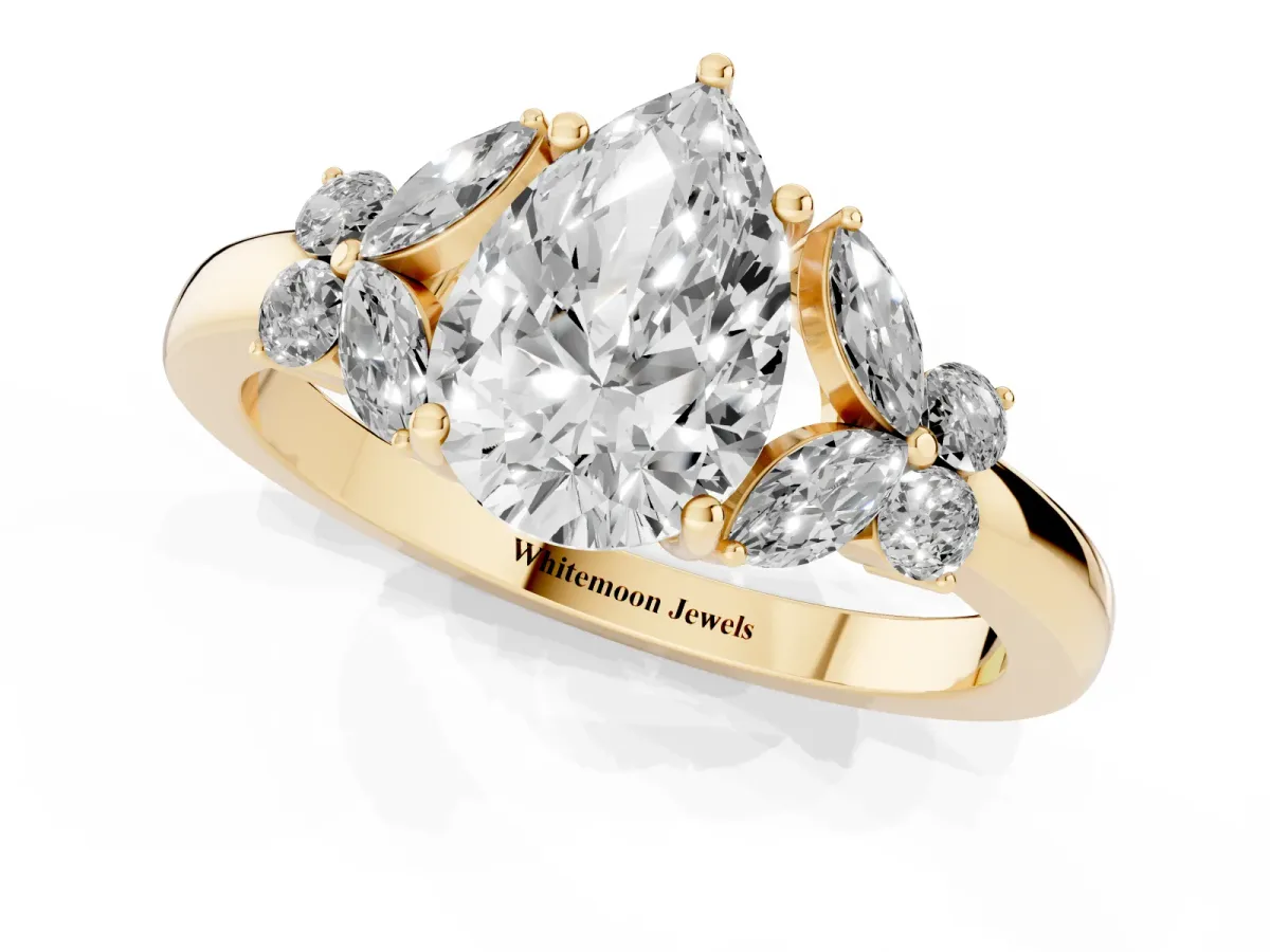 Pear Cut Cut Solitaire Floral Diamond Ring with Four-Prong Setting Yellow gold