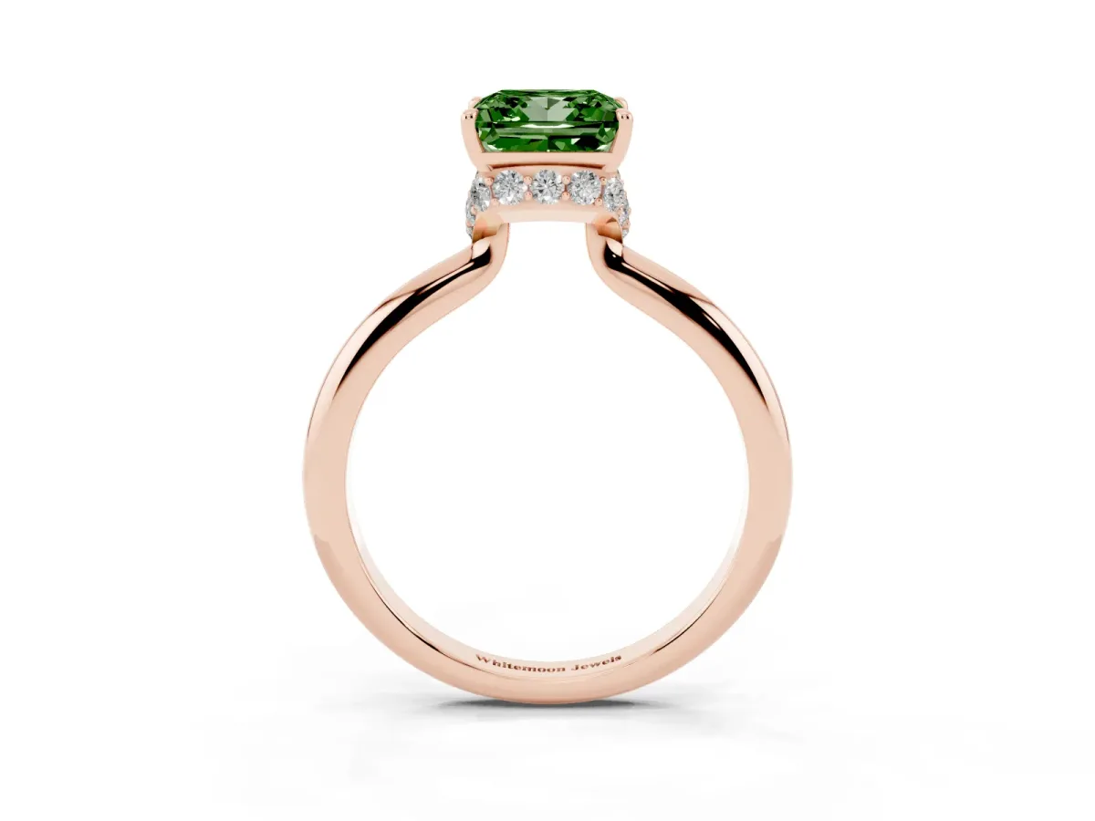 Fancy Green Princess Cut Brilliant Solitaire Engagement Ring with Six-Prong Setting and Classic Band Rose gold