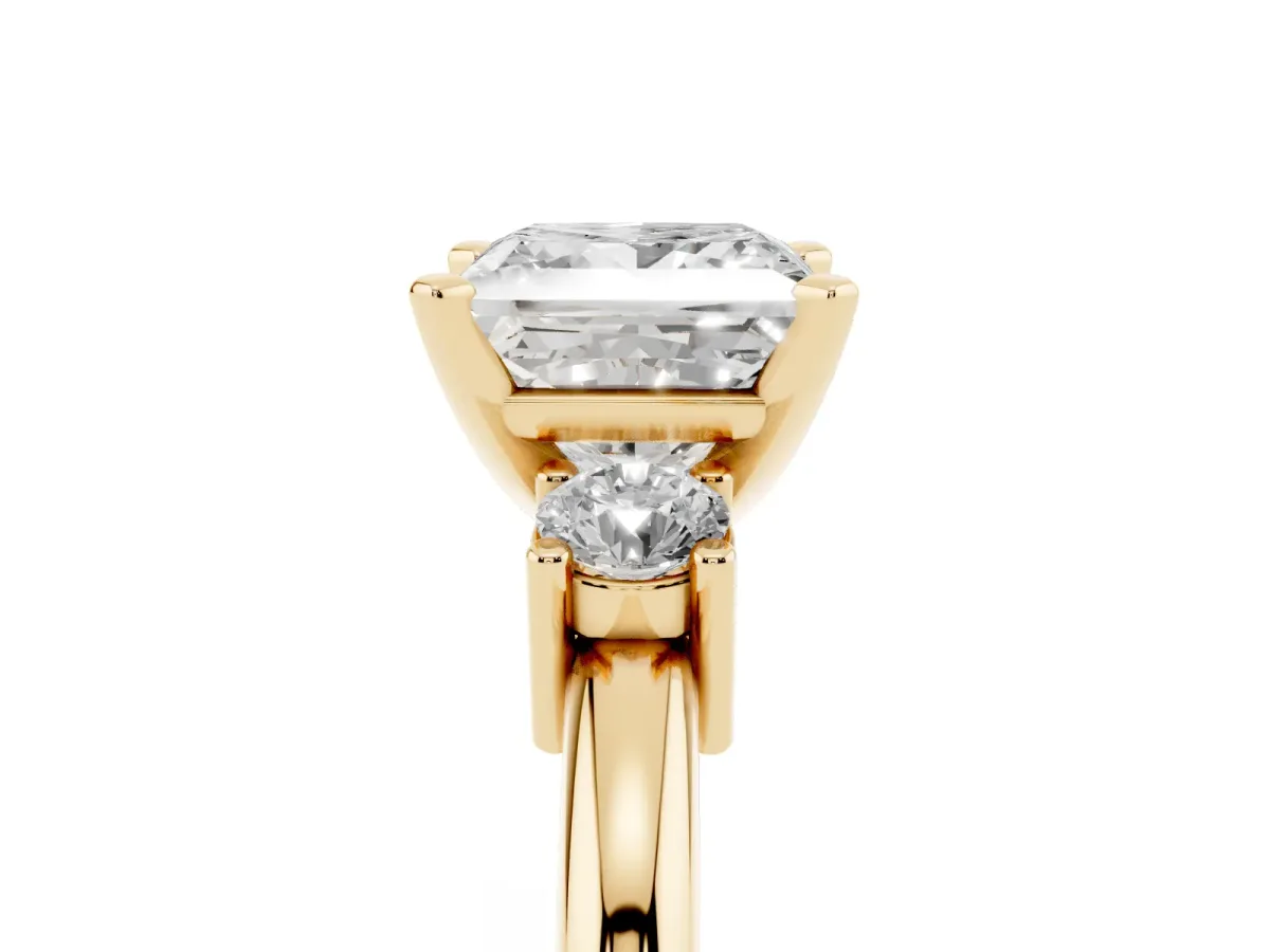 Three-Stone Princess Cut Cut Diamond Solitaire with Prong Setting and Classic Band Yellow gold