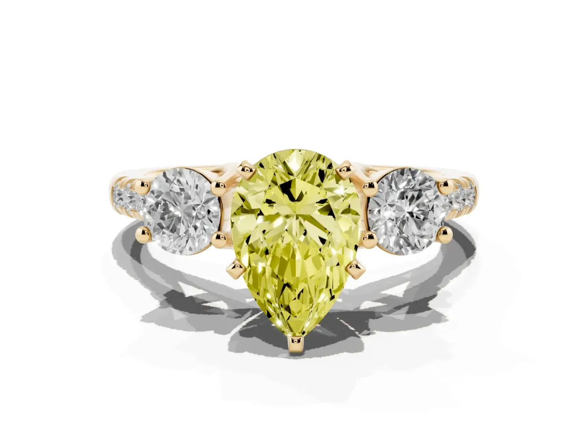 Fancy Yellow Three-Stone Pear Cut Diamond Pavé Band with Four-Prong Setting Yellow gold