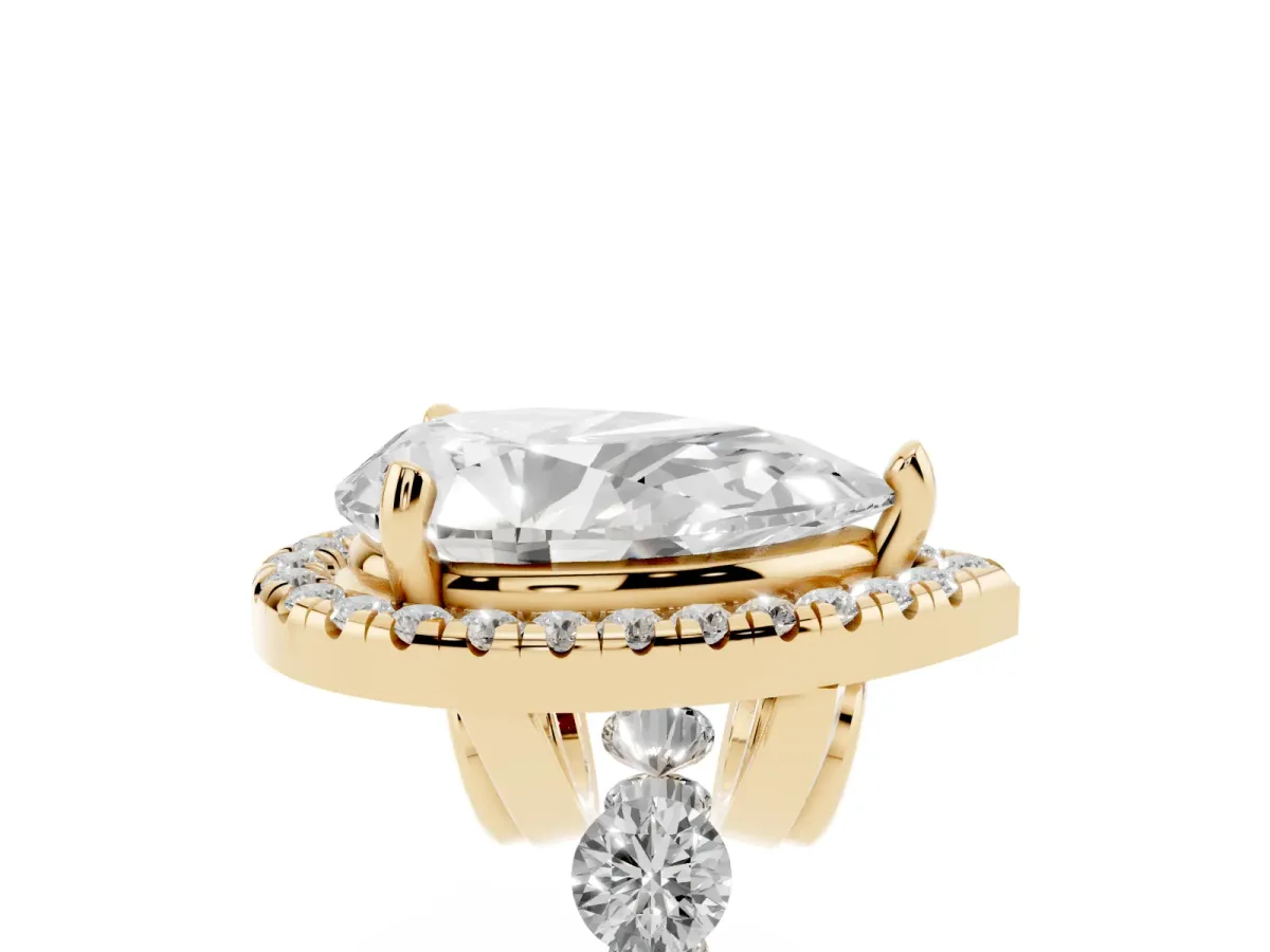 Pear Cut Halo Pavé Diamond Engagement Ring with Four-Prong Setting Yellow gold