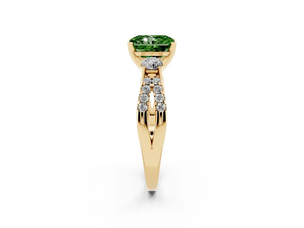 Fancy Green Radiant Cut Diamond Three-Stone Ring with Pavé Split Shank and Four-Prong Setting Yellow gold