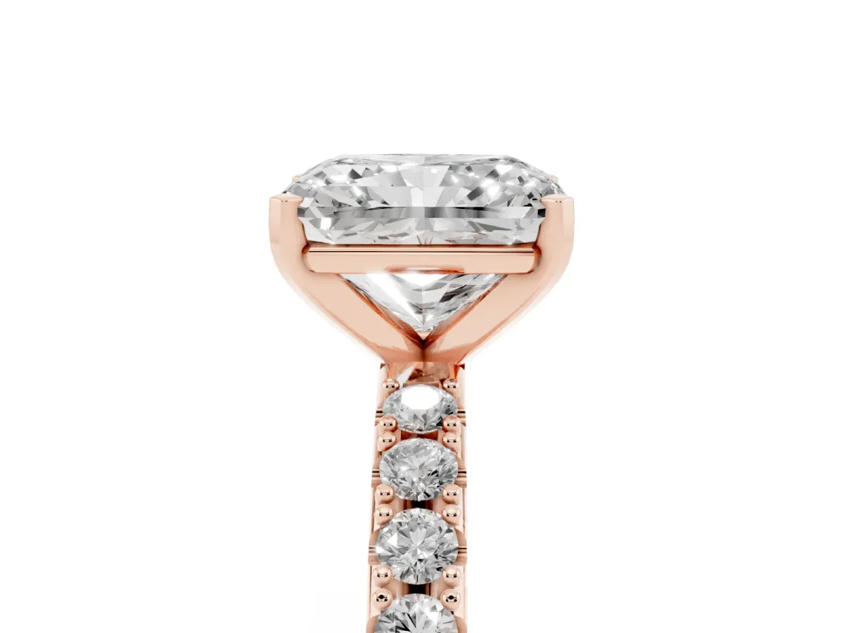 Radiant Cut Diamond Solitaire Pavé Band with Four-Prong Setting Rose gold