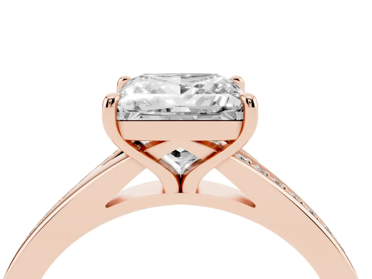 Princess Cut Diamond Solitaire Ring with Pavé Band and Prong Setting Rose gold