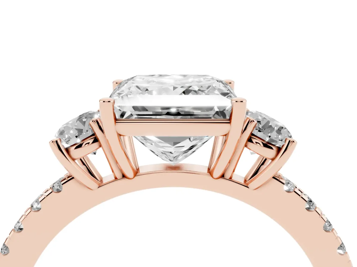 Three-Stone Princess Cut Cut Diamond Pavé Band with Prong Setting Rose gold