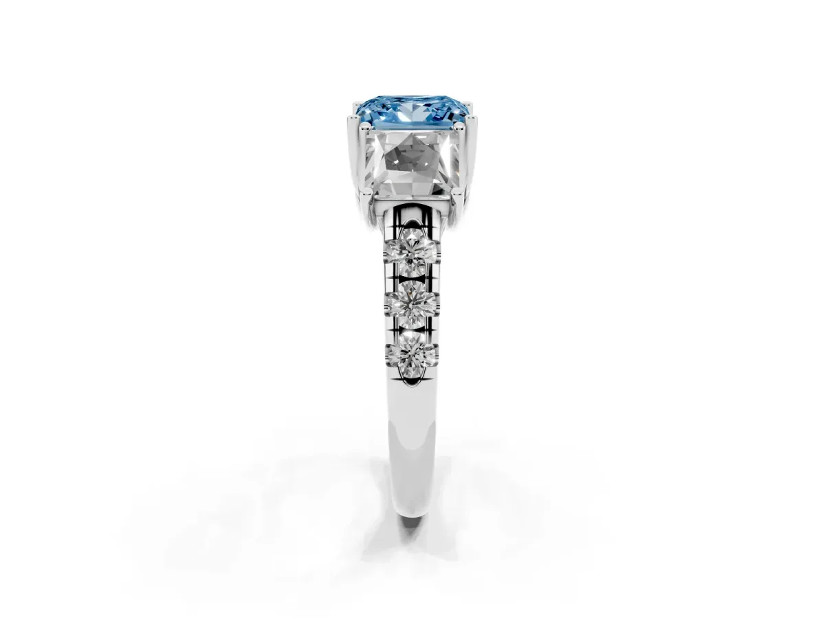 Fancy Blue Three-Stone Princess Cut Diamond Pavé Band with Prong Setting Silver