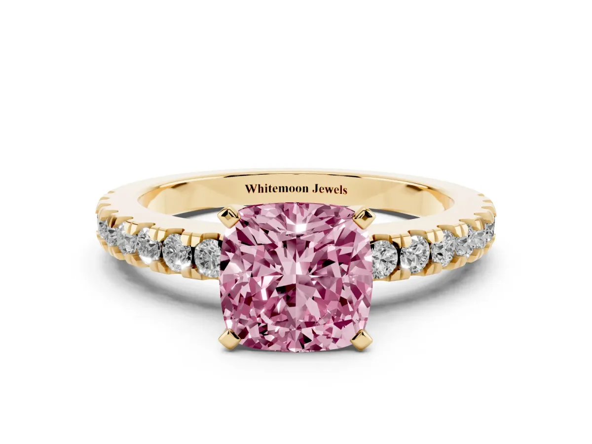Fancy Pink Cushion Cut Solitaire Diamond with Pavé Band and Four-Prong Setting Yellow gold