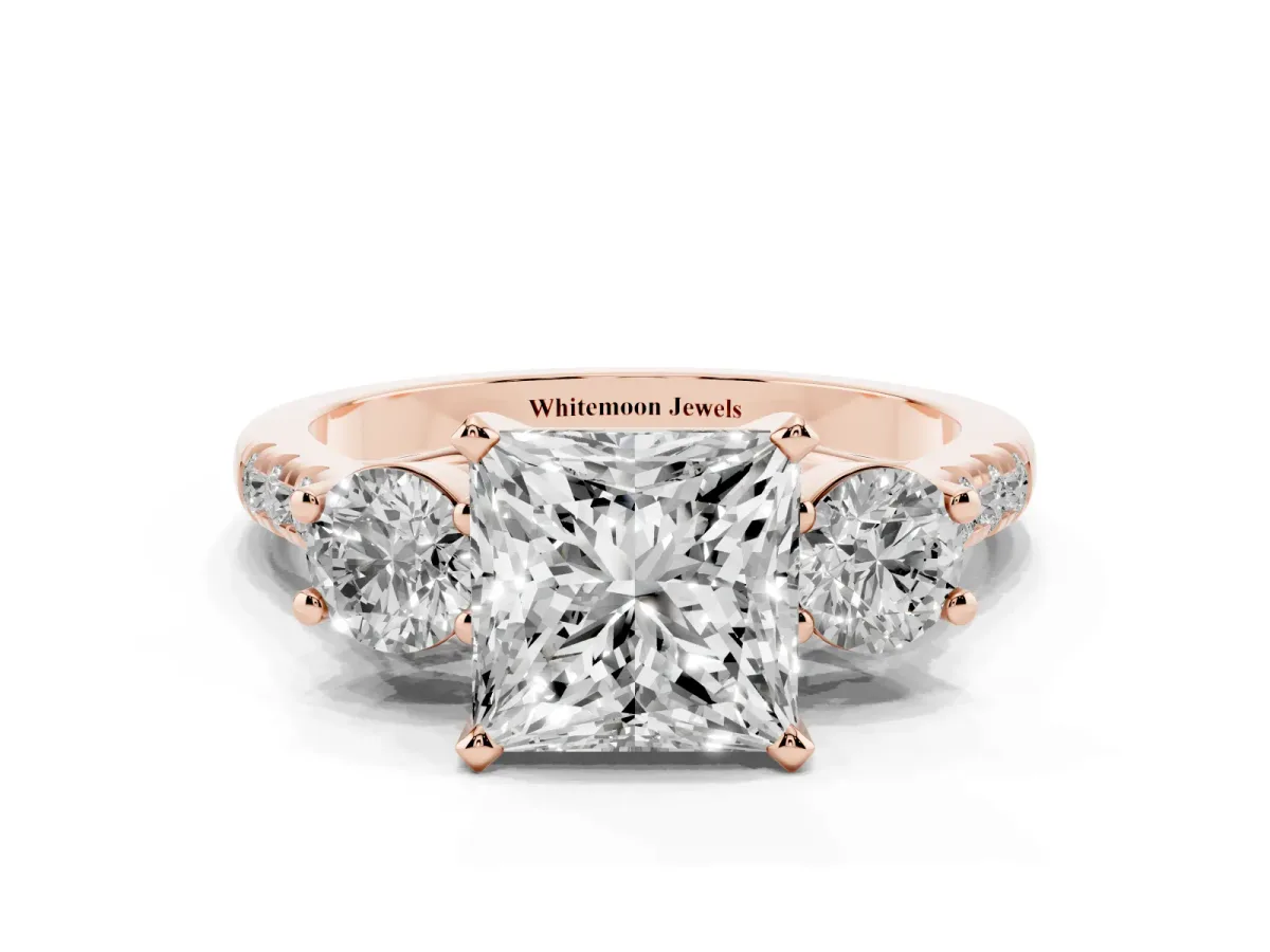 Three-Stone Princess Cut Diamond Pavé Band with Four-Prong Setting Rose gold