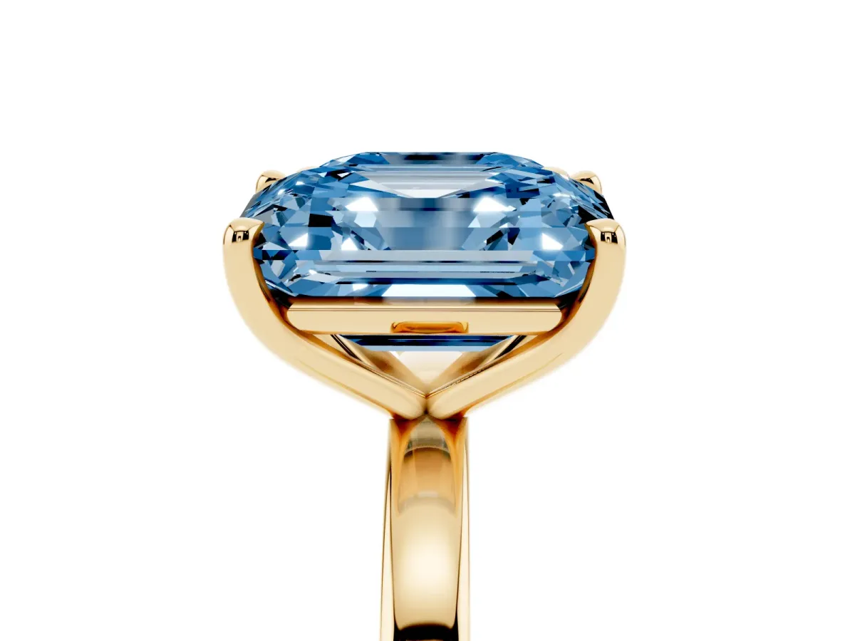 Fancy Blue Asscher Cut and Emerald Cut Toi Moi Ring with Prong Setting Yellow gold