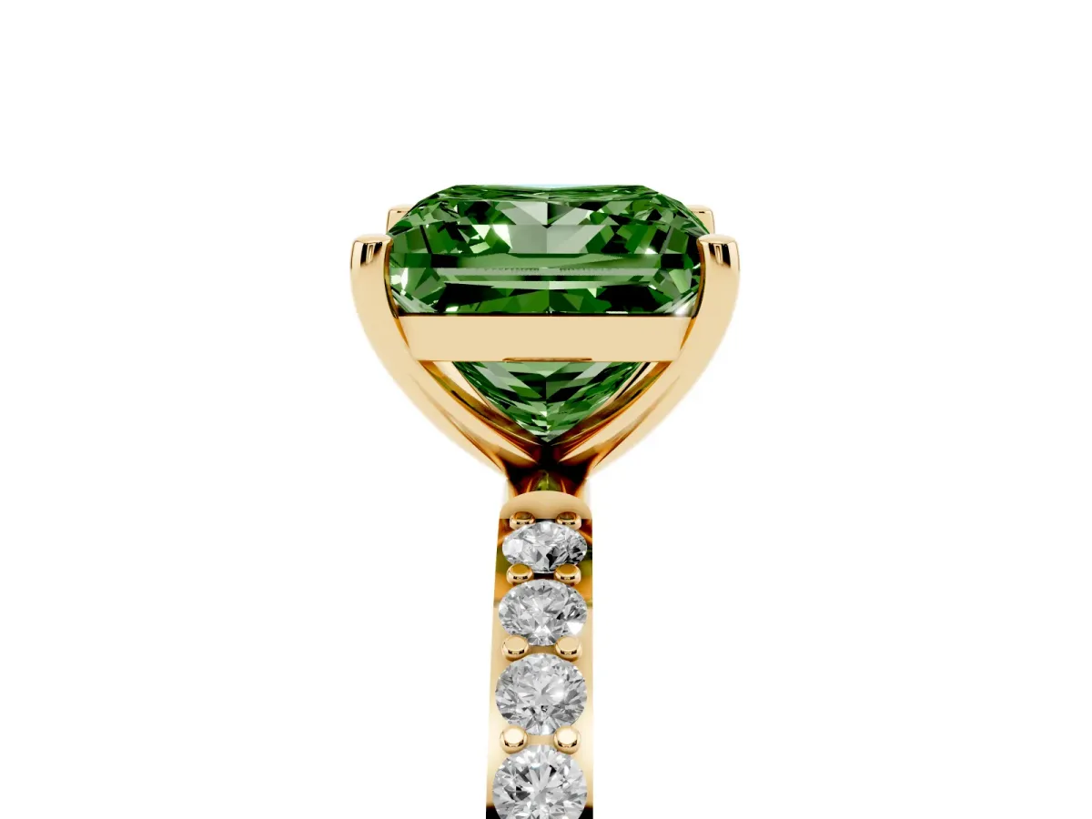 Fancy Green Princess Cut Diamond Solitaire Ring with Round Pavé Shoulders and Prong Setting Yellow gold