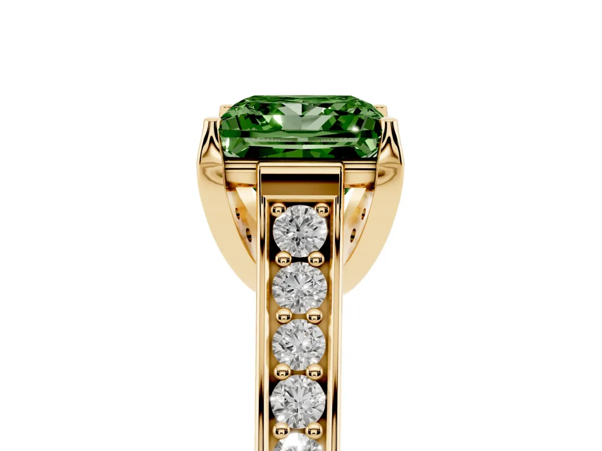 Fancy Green Princess Cut Brilliant Cut Diamond Engagement Ring with Pavé Band and Four-Prong Setting Yellow gold