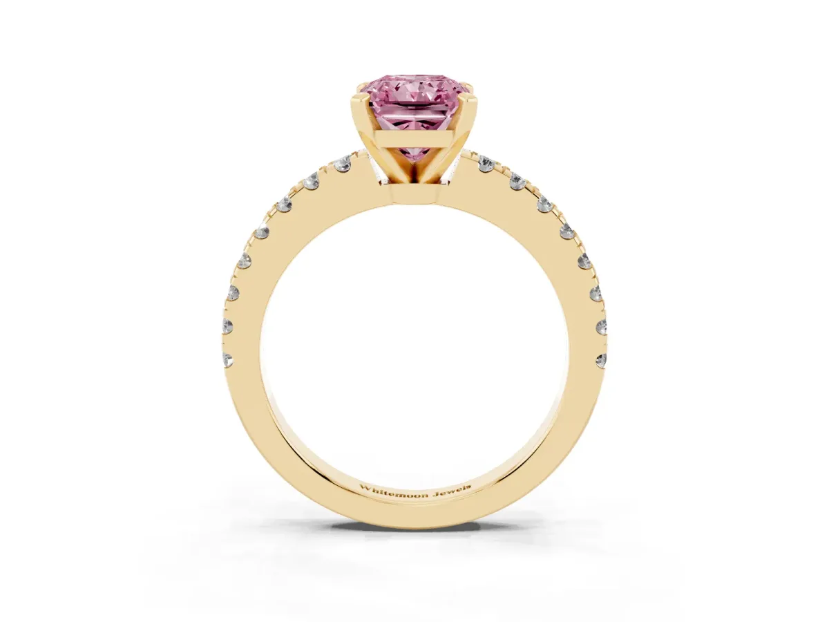 Fancy Pink Radiant Cut Solitaire Diamond with Pavé Band and Four-Prong Setting Yellow gold