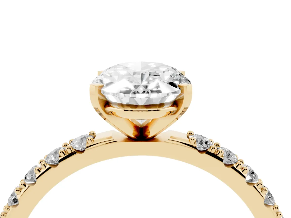 Oval Cut Diamond Solitaire Pavé Band with Four-Prong Setting Yellow gold