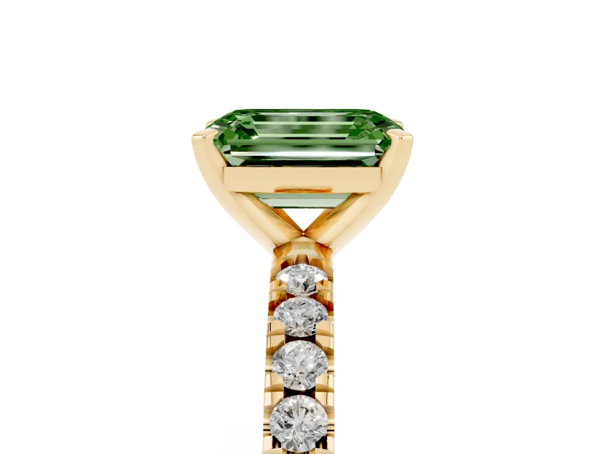 Fancy Green Emerald Cut Diamond Pavé Band Solitaire with Four-Prong Setting Yellow gold
