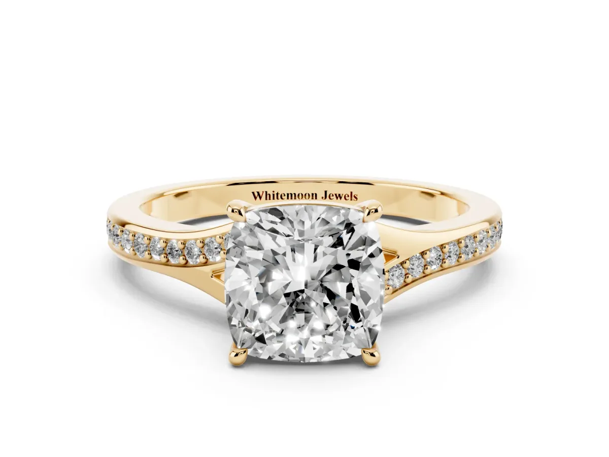Cushion Cut Diamond Solitaire Ring with Pavé Band and Prong Setting Yellow gold