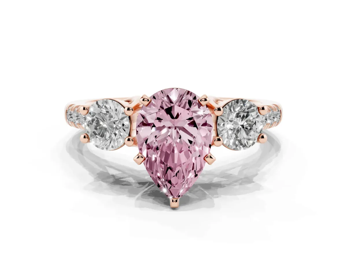 Fancy Pink Three-Stone Pear Cut Diamond Pavé Band with Four-Prong Setting Rose gold