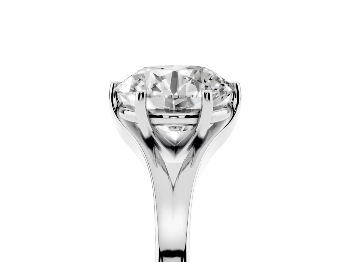 Round Cut Solitaire Diamond Ring with Six-Prong Setting and Tapered Band White gold