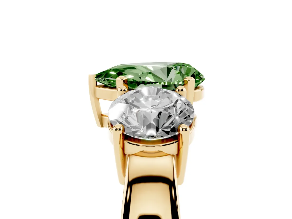 Fancy Green Three-Stone Pear Cut Diamond Ring with Round Side Stones, Classic Band, and Four-Prong Setting Yellow gold