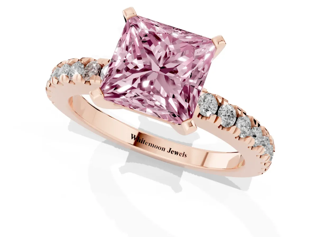 Fancy Pink Princess Cut Solitaire Diamond with Pavé Band and Four-Prong Setting Rose gold