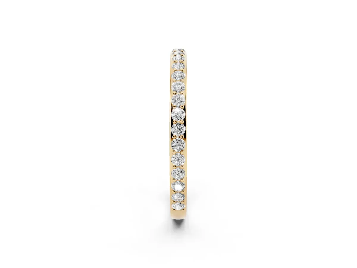 Pavé Round Diamond Eternity Band with Shared Prong Setting Yellow gold