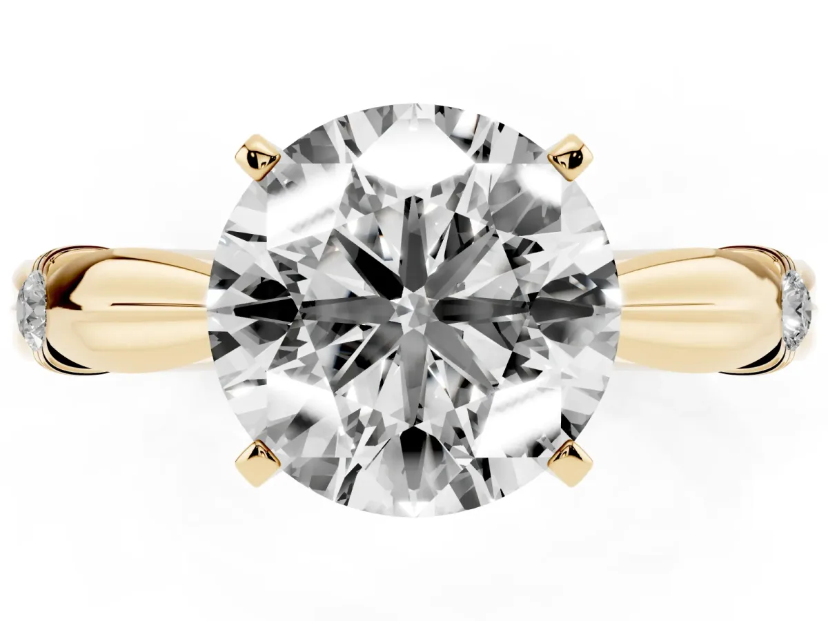 Round Cut Solitaire Diamond Twisted Band with Four-Prong Setting Yellow gold