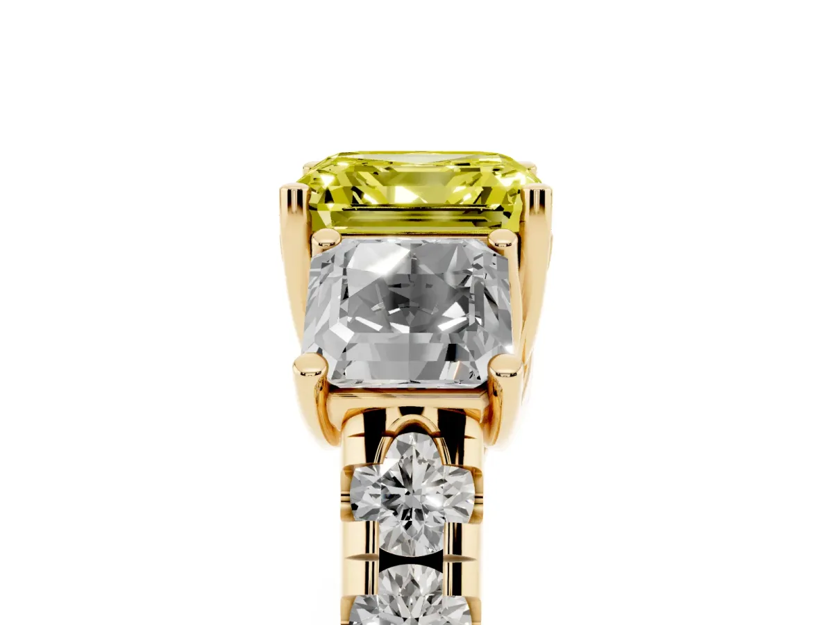 Fancy Yellow Three-Stone Asscher Cut Diamond Pavé Band with Prong Setting Yellow gold