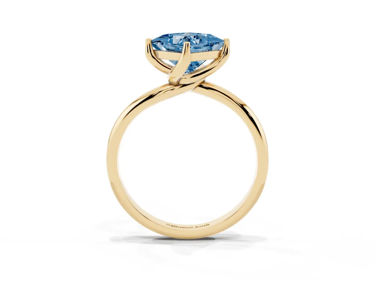 Fancy Blue Princess Cut Diamond Solitaire Engagement Ring with Four-Prong Setting and Classic Band Yellow gold