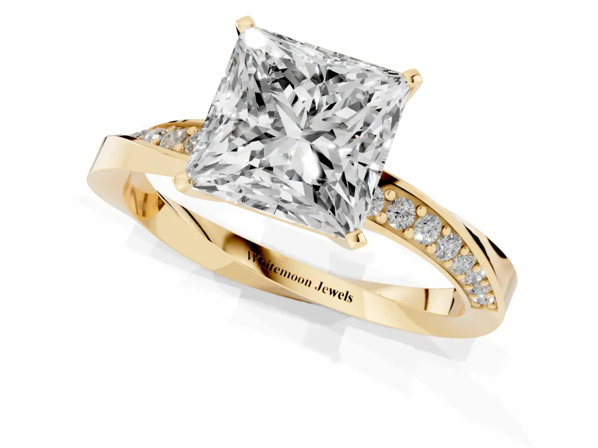 Princess Cut Diamond Engagement Ring with Side Stone Accents and Four-Prong Setting Yellow gold