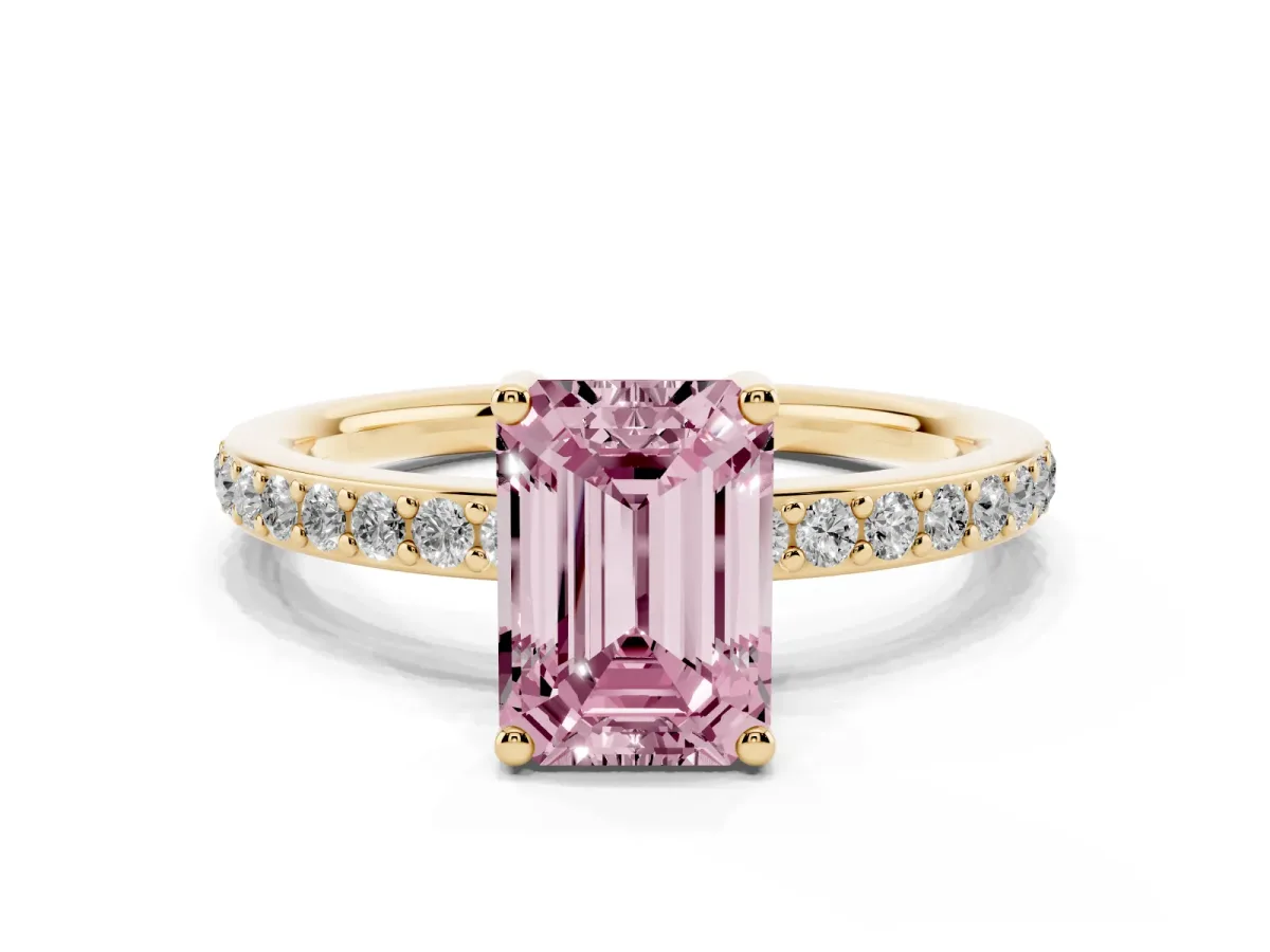 Fancy Pink Emerald Cut Cut Diamond Pavé Band Ring with Four-Prong Setting Yellow gold