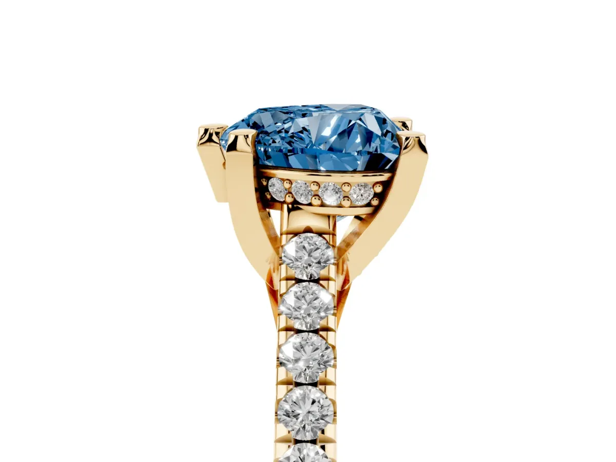 Fancy Blue Heart Cut Brilliant Diamond Solitaire with Pavé Band and Four-Prong Setting Yellow gold