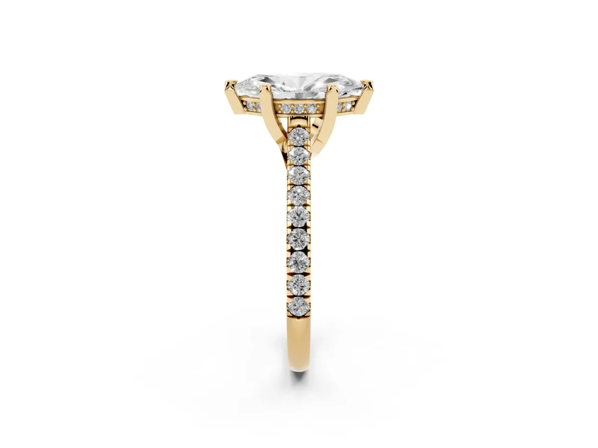 Marquise Cut Brilliant Diamond Solitaire with Pavé Band and Four-Prong Setting Yellow gold