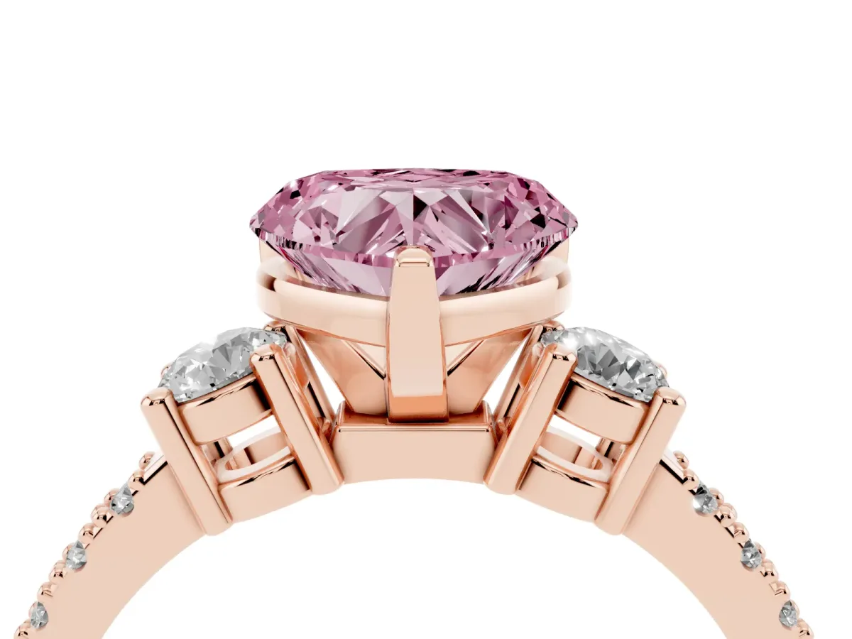 Fancy Pink Heart Cut Three-Stone Diamond Pavé Band with Prong Setting Rose gold