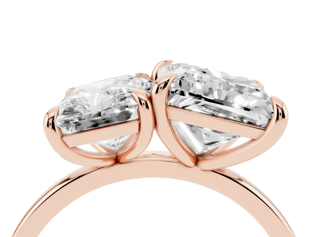 Radiant and Princess Toi Moi Ring with Prong Setting and Plain Band Rose gold