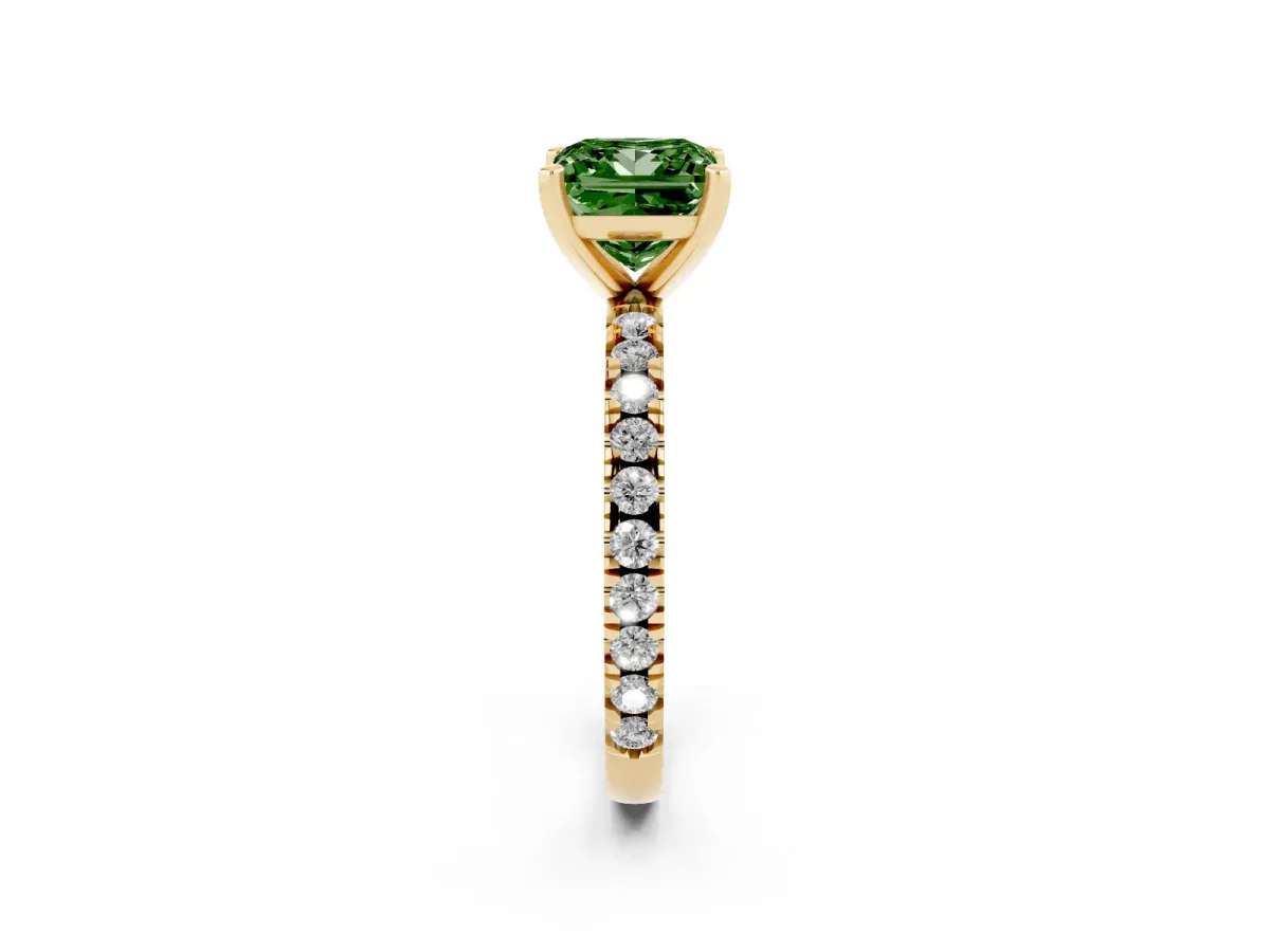 Fancy Green Princess Cut Diamond Pavé Band Solitaire with Four-Prong Setting Yellow gold