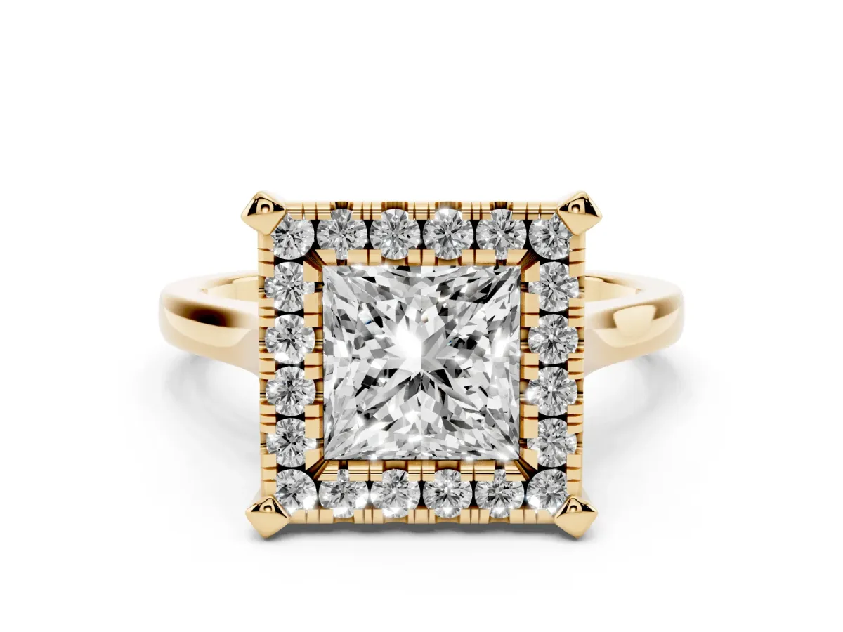 Princess Cut Diamond Cluster Halo Solitaire with Four-Prong Setting Yellow gold