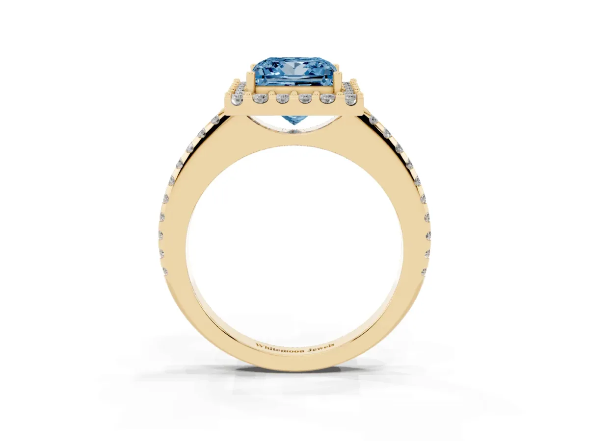 Fancy Blue Princess Cut Diamond Pavé Halo Ring with Four-Prong Setting Yellow gold
