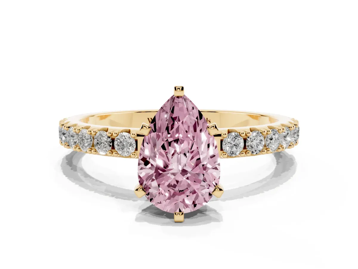 Fancy Pink Pear Cut Diamond Solitaire Pavé Band with Four-Prong Setting Yellow gold