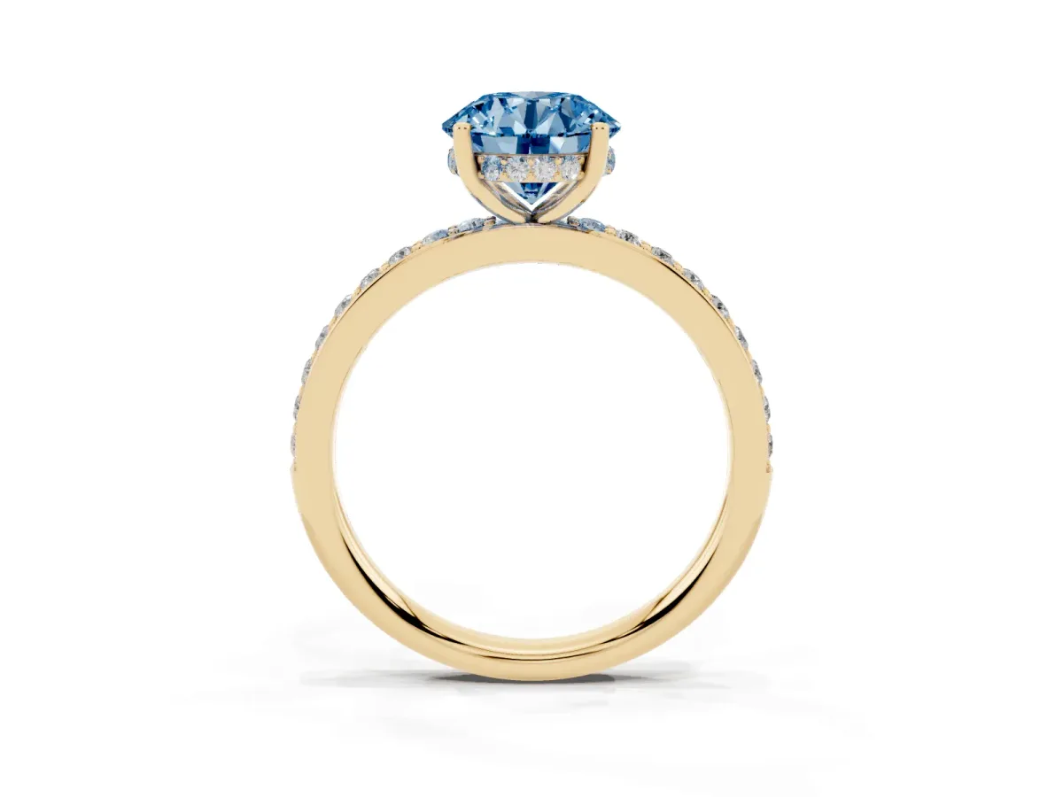 Fancy Blue Round Cut Cut Diamond Pavé Band Ring with Four-Prong Setting Yellow gold