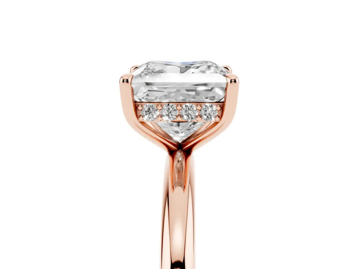 Princess Cut Diamond Solitaire Ring with Thin Band and Four-Prong Setting Rose gold