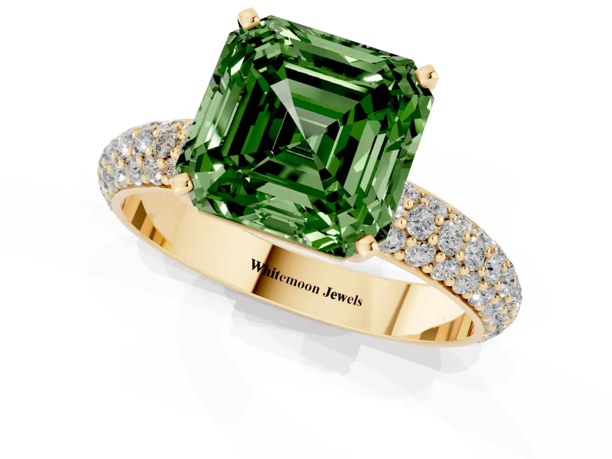 Fancy Green Asscher Cut Diamond Solitaire Ring with Prong Setting and Pavé Band Yellow gold