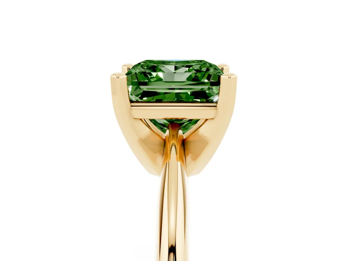 Fancy Green Princess Cut Cut Solitaire Ring with Four-Prong Setting on a Classic Band Yellow gold