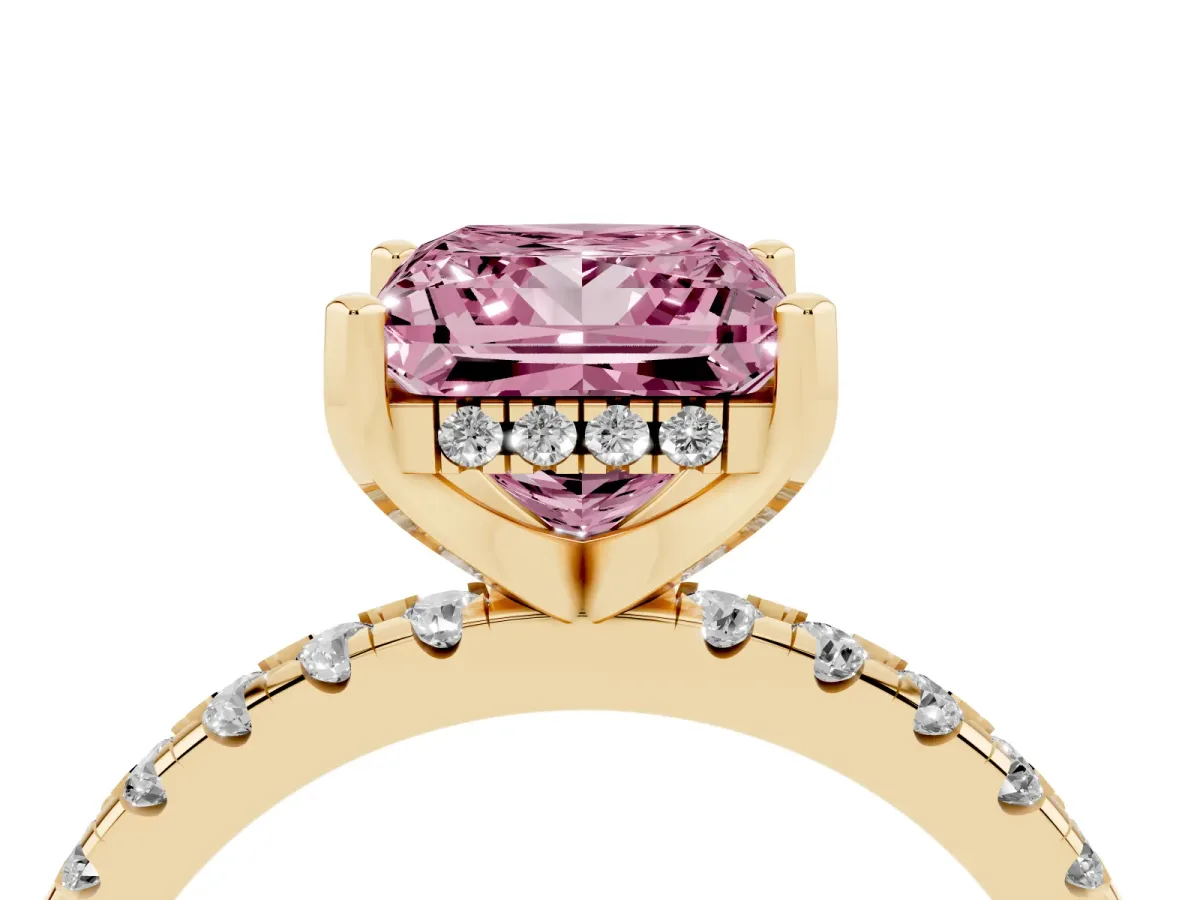 Fancy Pink Princess Cut Diamond Solitaire Ring with Round Pavé Band and Four-Prong Setting Yellow gold