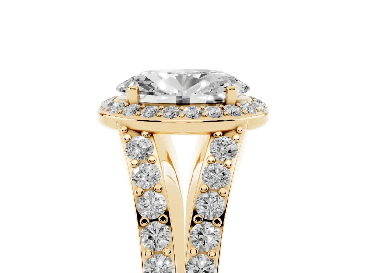 Oval Cut Diamond Split Shank Halo Ring with Four-Prong Setting Yellow gold