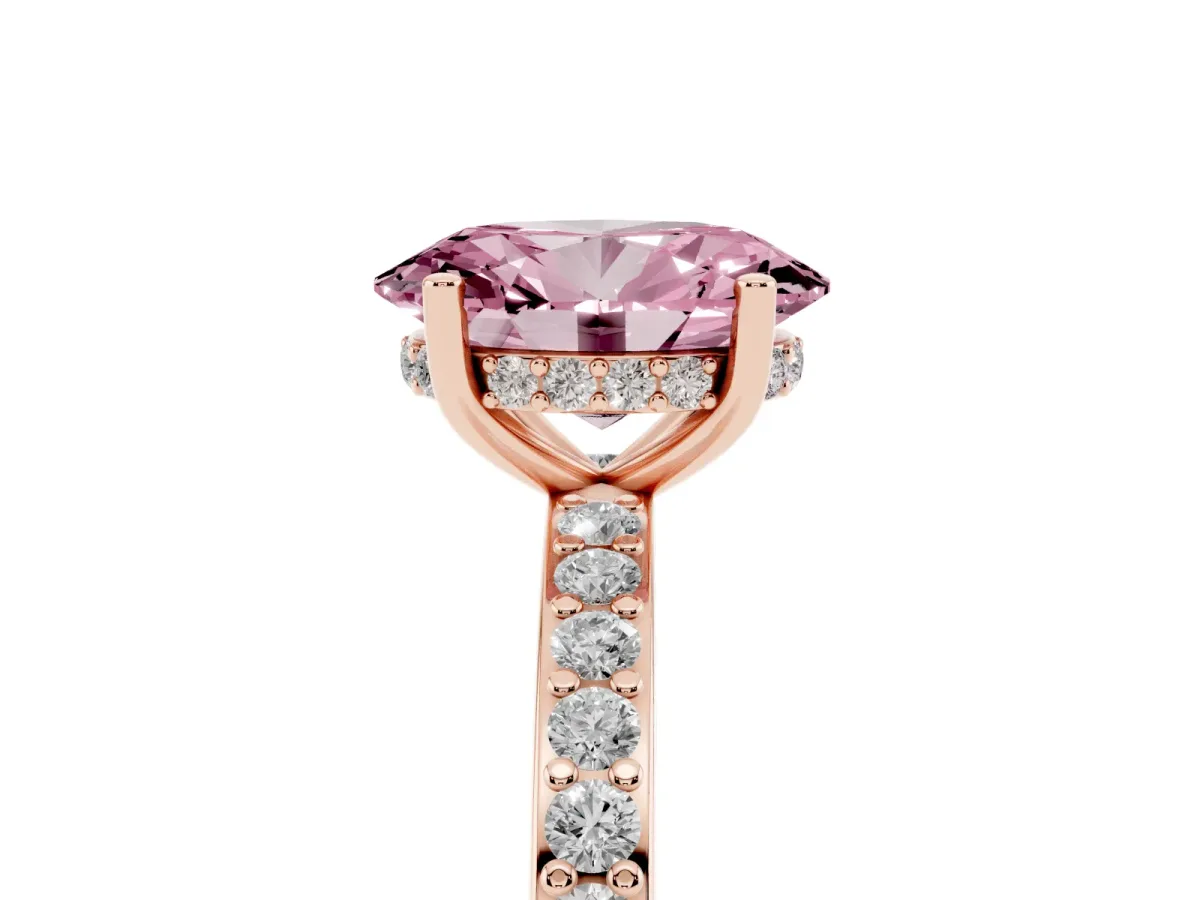 Fancy Pink Oval Cut Cut Diamond Pavé Band Ring with Four-Prong Setting Rose gold